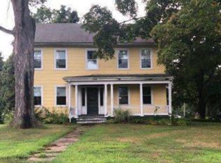 202 Elm St, Windsor Locks, CT 06096