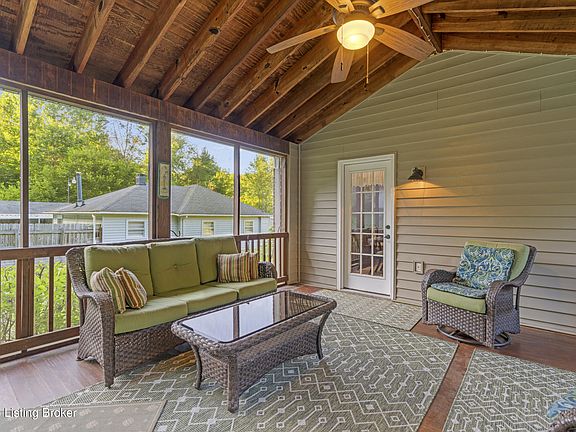 4th image of 9108 Docks Ln