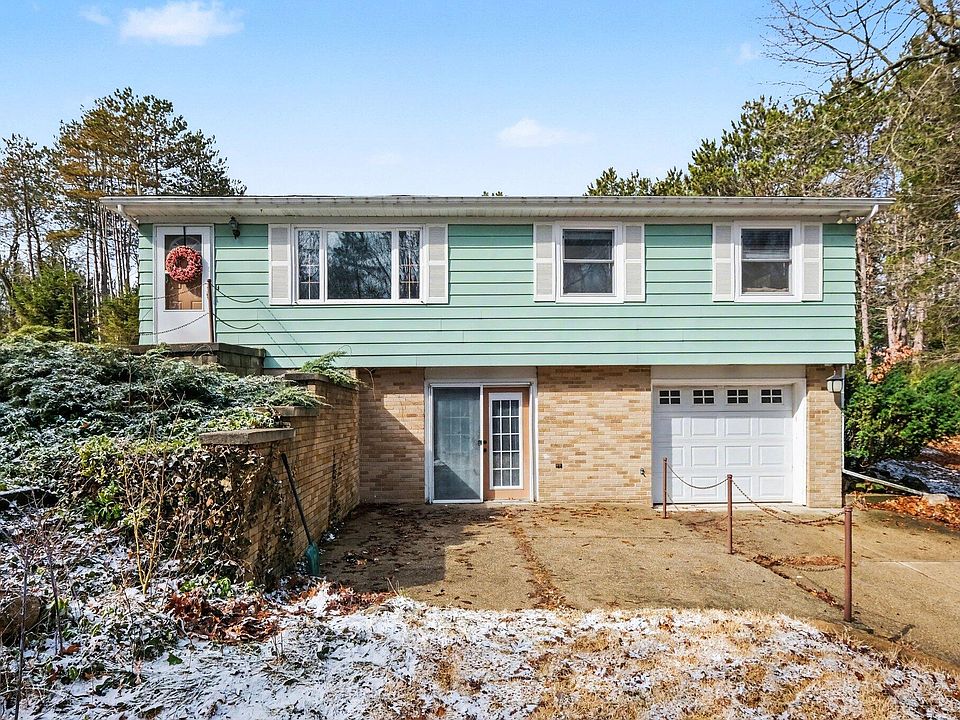 1st image of 7249 Chandler Dr NE