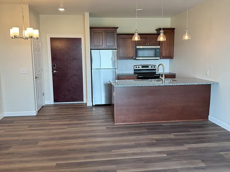 Red Earth Apartments- On Lake Butte Des Morts — Photo 16