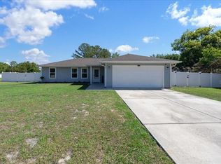 13 Teak Loop Pl, Ocala, FL 34472
