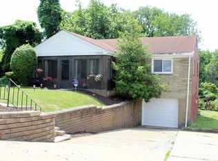 1445 Greentree Rd, Pittsburgh, PA 15220