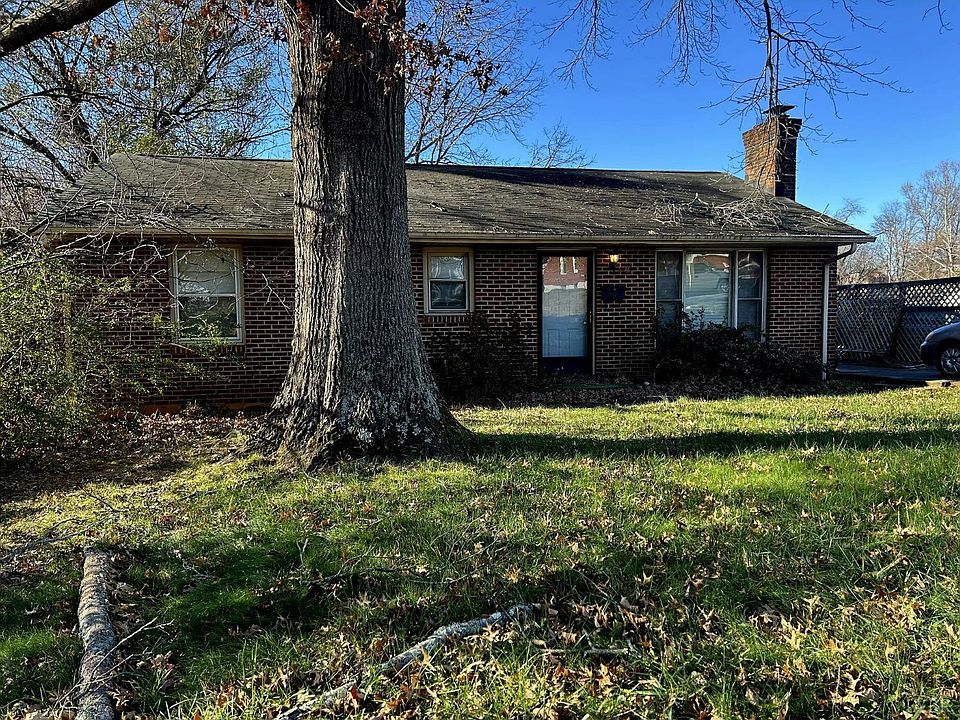 1st image of 5721 White Oak Dr