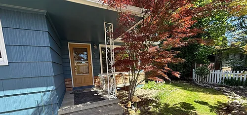 906 SE 165th Ave Photo 1