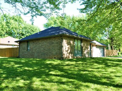 1695 Porter Ave, Aurora, MO, 65605