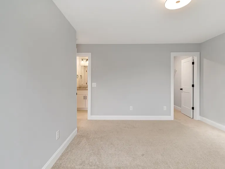 241 Sounder Cir — Photo 10