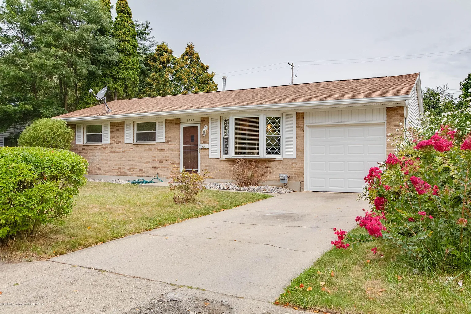 3708 Sumpter St photo 1