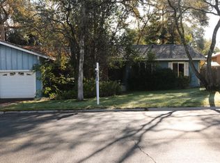 8245 W Granite Dr, Granite Bay, CA 95746