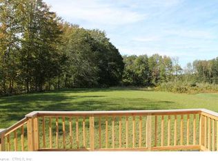 33 Newell Hill Rd, Ellington, CT 06029