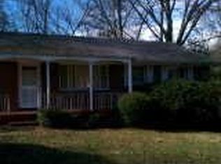 2959 Delowe Dr, East Pt, GA 30344