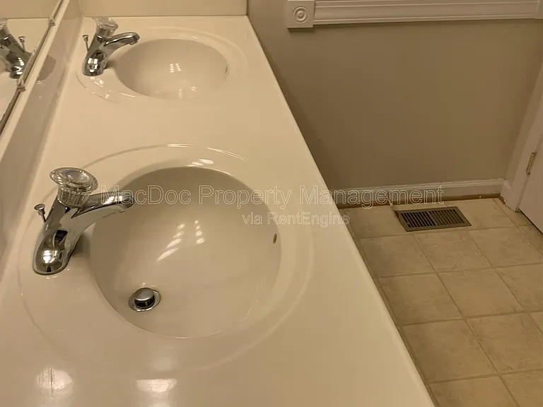 26327 Hill Rd — Photo 13