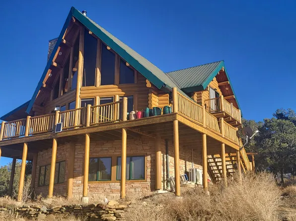 11 Jims Trl, Pie Town, NM 87827