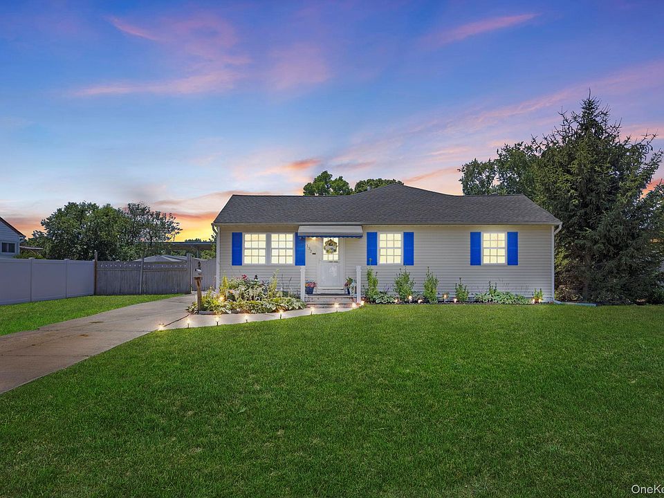 1st image of 132 Garden City Street