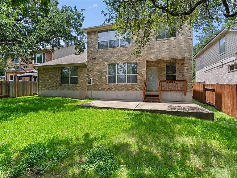 9013 Sautelle Ln — Photo 33