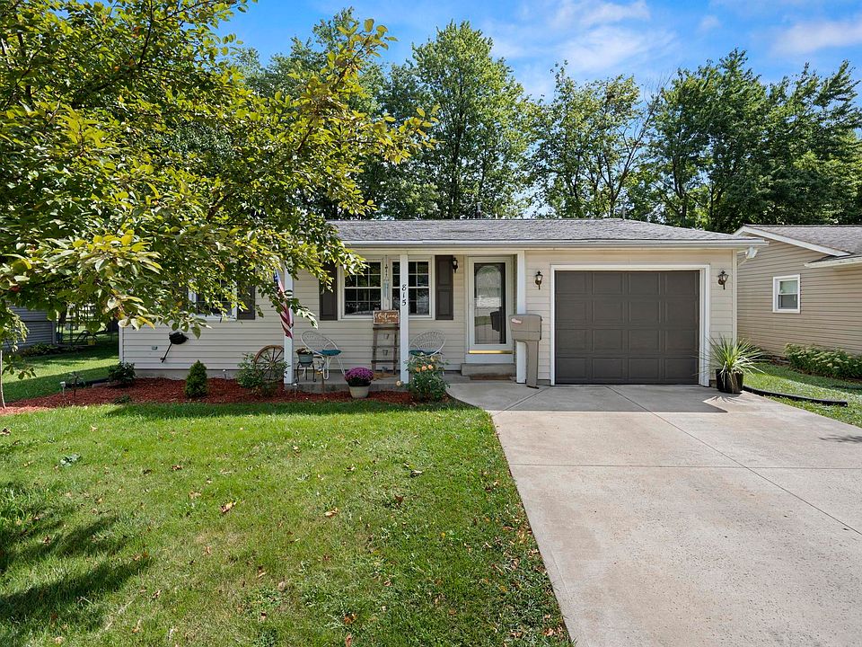 1st image of 815 Everhart Dr