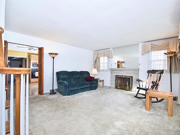 4th image of this home