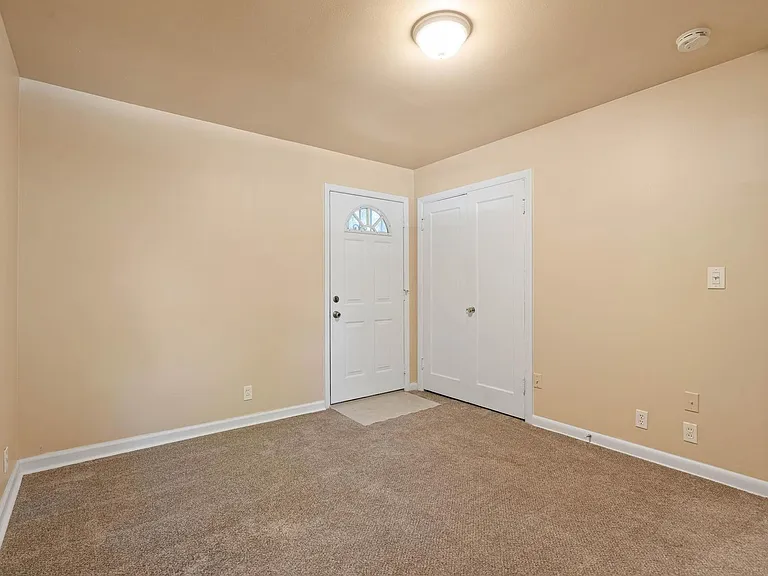 7505 SW Alden St — Photo 20