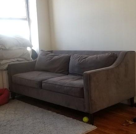 3rd image of 255 E 10th St APT 5C