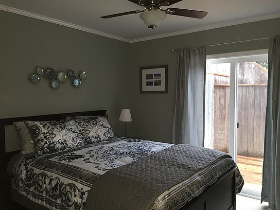 3rd image of 5120 Pelican Ln