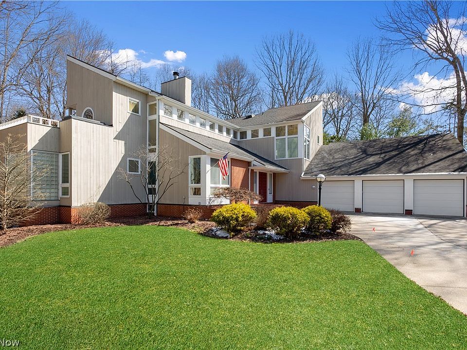 4251 Glenmoor Rd NW, Canton, OH 44718 Zillow