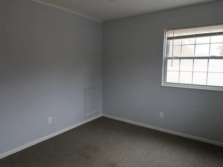 205 Long St — Photo 37