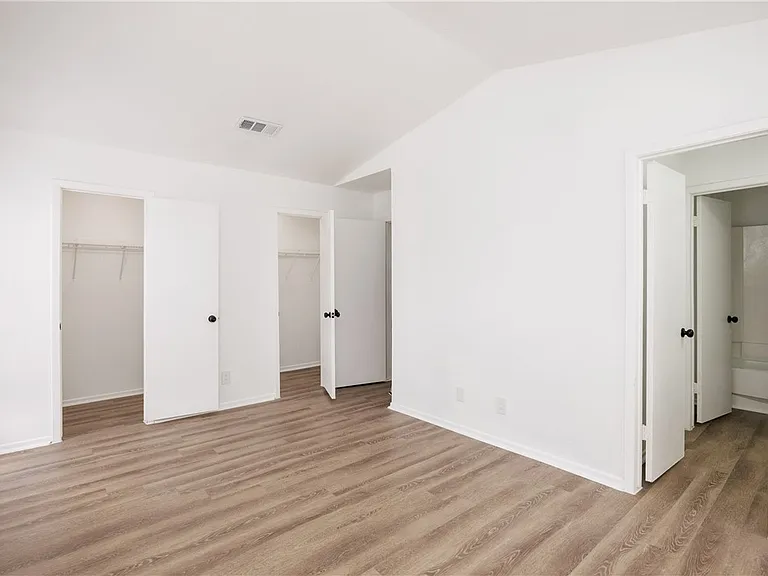 6114 Wilderock Dr #B — Photo 21