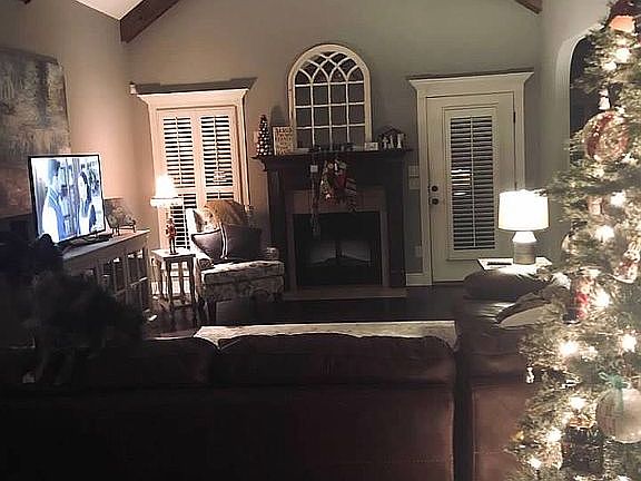 4th image of 13937 Prince William Way