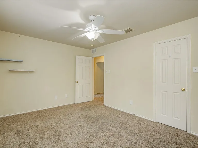 21718 Grand Hollow Ln — Photo 24