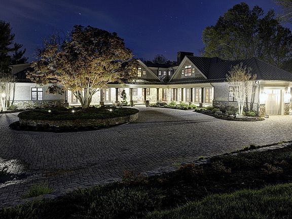 Front exterior Night View