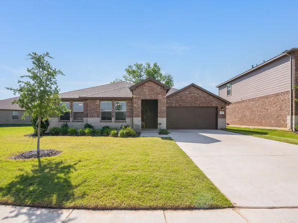 1457 Coulter Rd, Burleson, TX 76028