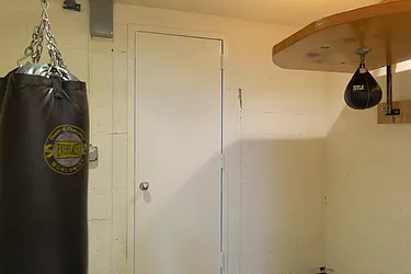 Rented by Barlavi Inc.