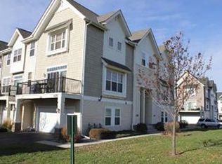 3611 Hazel Trl UNIT J, Woodbury, MN 55129