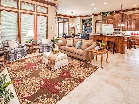 4th image of 17008 Arrowhead Ct