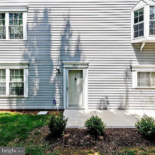 5617 Larson Ct #12 Photo 1