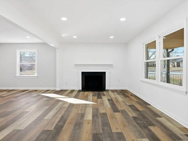 1112 S Andrews Ave — Photo 10