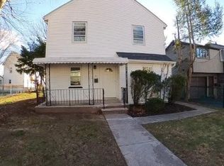 71 Gordon St, Ridgefield Park, NJ 07660