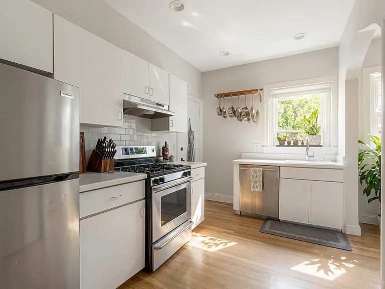 176 Naples Rd #2-7 — Photo 2