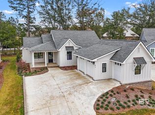 876 Geranium Dr, Fairhope, AL 36532