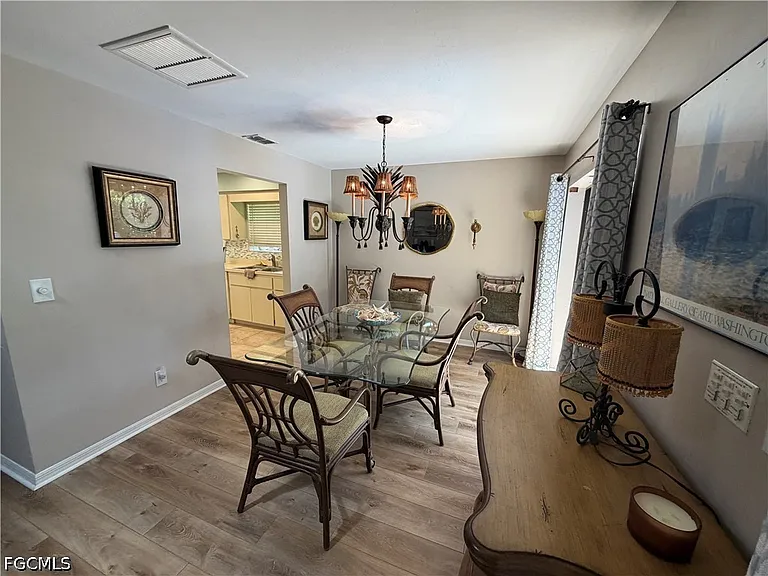 5883 Sand Oak Dr — Photo 8