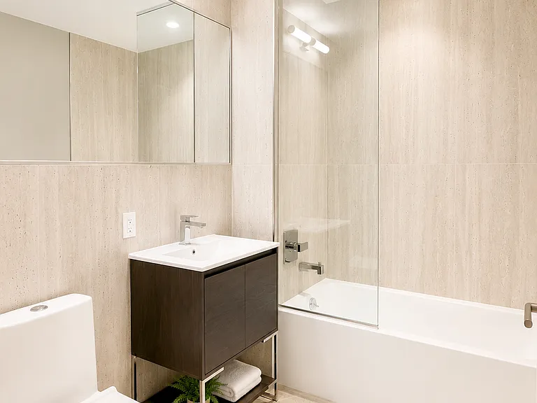 91 Bruckner Blvd #105 — Photo 11