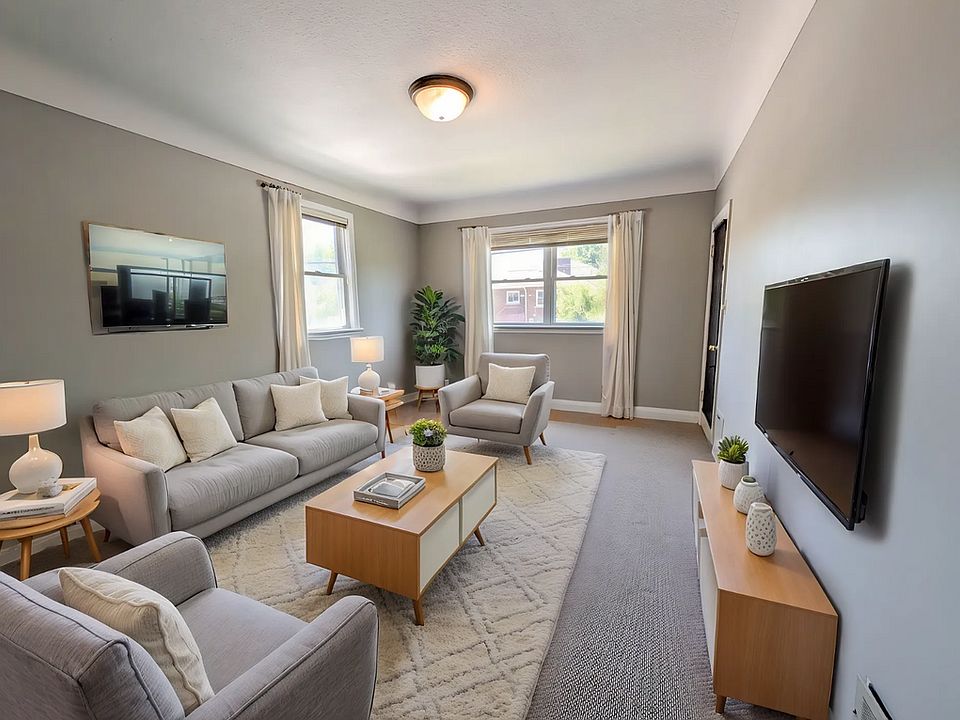 1st image of 106 Haig St #1