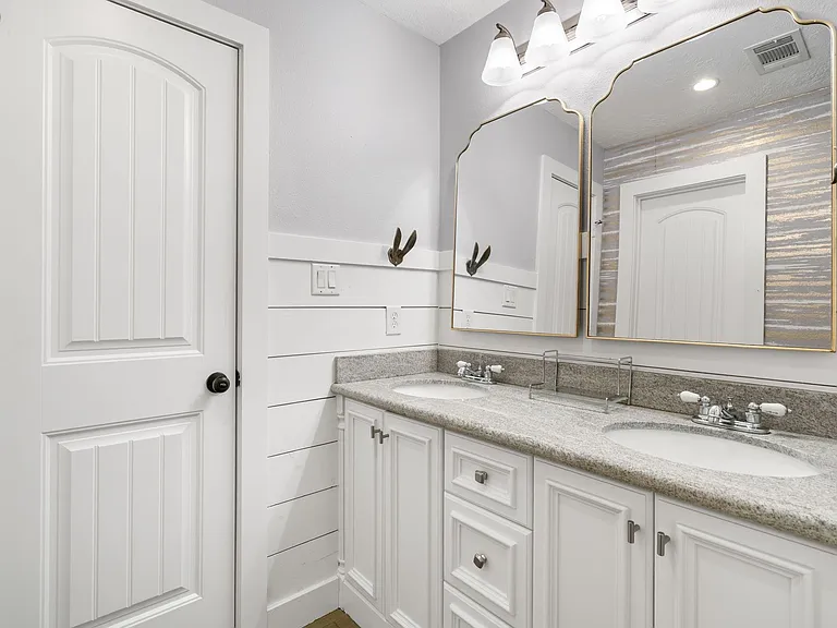 3203 Poe Dr — Photo 23