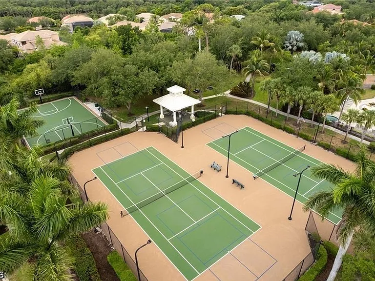 13390 Seaside Harbour Dr — Photo 37