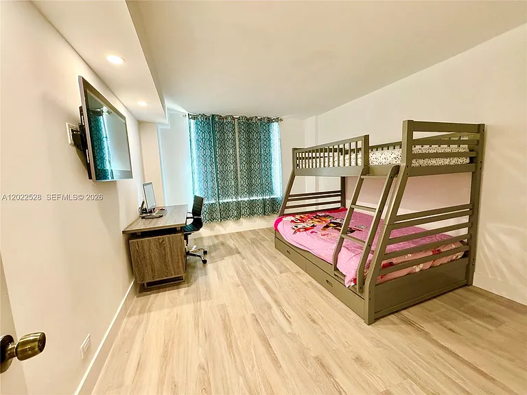 230 174th St #2316 — Photo 31