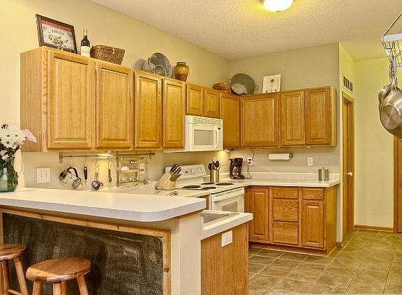 5th image of 13803 Rose Dr