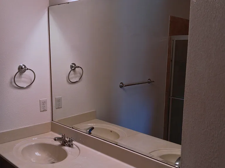 5346 Peach Blossom Blvd — Photo 7