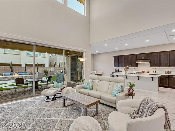 4th image of 12035 Festivo Ave