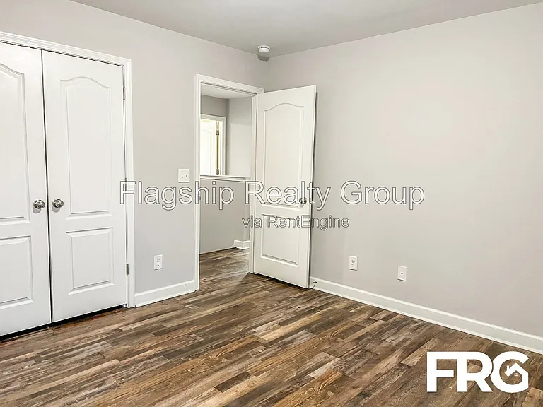 491 Fallingbrook Dr — Photo 47