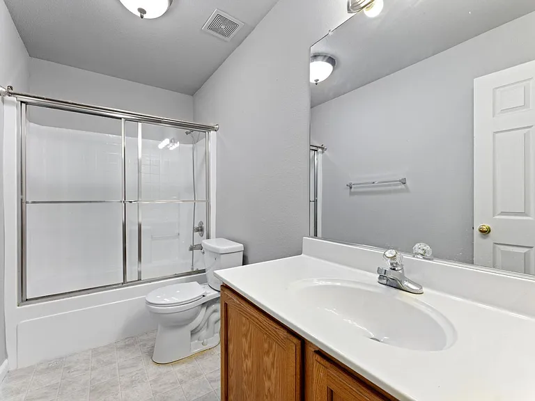 4866 Canfield Cir — Photo 12
