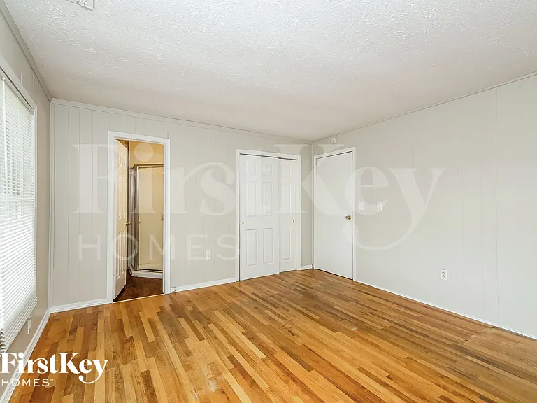 10408 Bradbury Dr — Photo 12